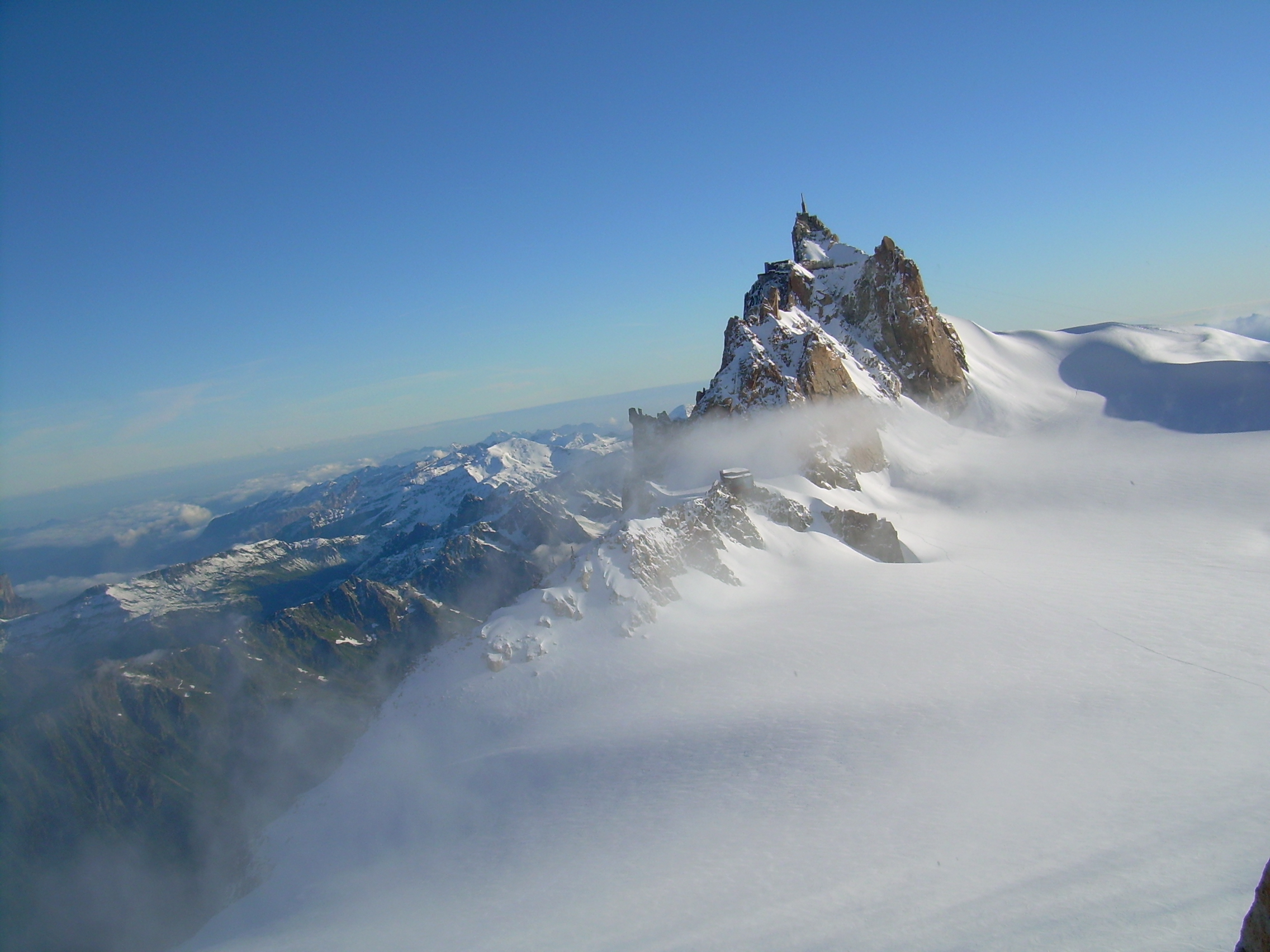 Cosmiques Arete from Shere couloir.JPG